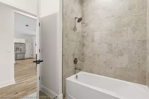 Bath - 4457 Romano St, Sebring, FL 33872 photo 2 of 2