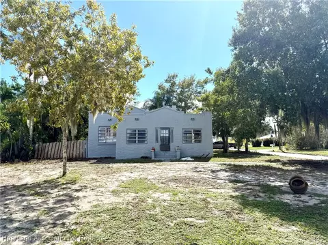 1043 E Dinner Lake Dr, Sebring, FL 33870 photo 1