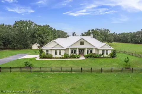 927 Popash Rd, Wauchula, FL 33873