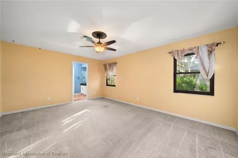 Bedroom - 3806 Duffer Rd, Sebring, FL 33872 photo 1 of 9