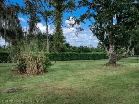 Exterior - 3806 Duffer Rd, Sebring, FL 33872 photo 7 of 8