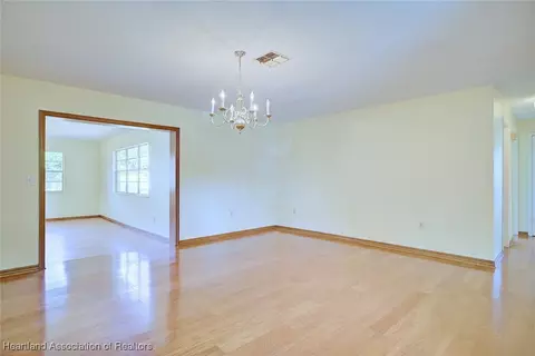 Living - 239 Jay Ave, Sebring, FL 33870 photo 4 of 9