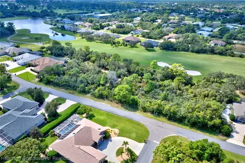4719 Mendavia Dr, Sebring, FL 33872 photo 2