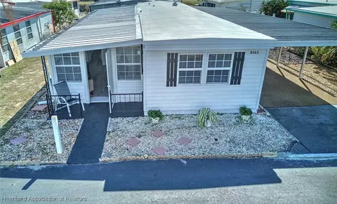 8065 Von Maxcy Rd, Sebring, FL 33870