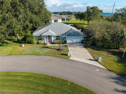 322 W Peabody Cir, Avon Park, FL 33825