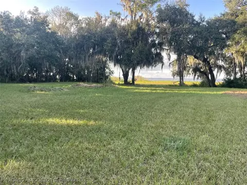 11196 Shore Dr, Lake Wales, FL 33898
