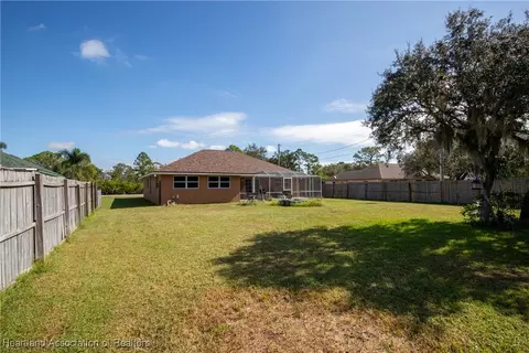 Exterior - 3607 Westminster Road R, Sebring, FL 33875 photo 4 of 5