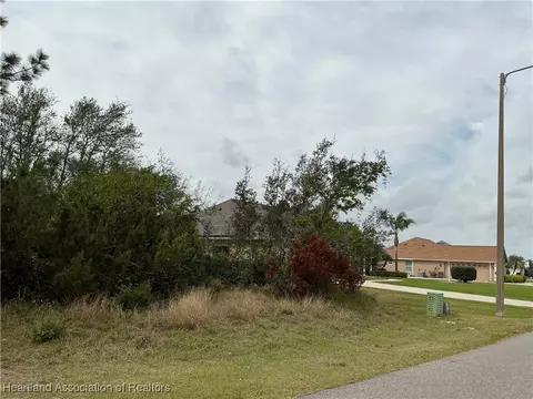 4843 Pebble Beach Dr, Sebring, FL 33872 photo 3