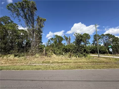 7538 Bernal Dr, Sebring, FL 33872