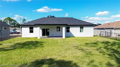 Exterior - 1807 Azalea Ter, Sebring, FL 33875 photo 4 of 5