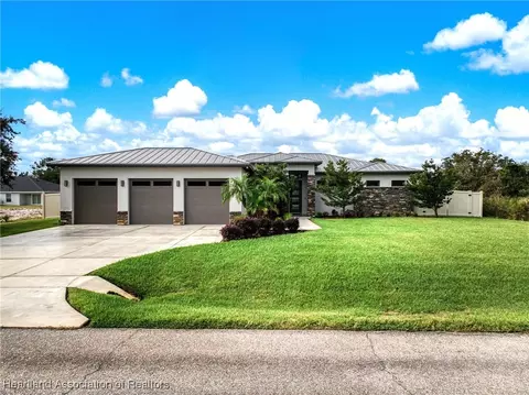 6856 San Bruno Dr, Sebring, FL 33872 photo 1