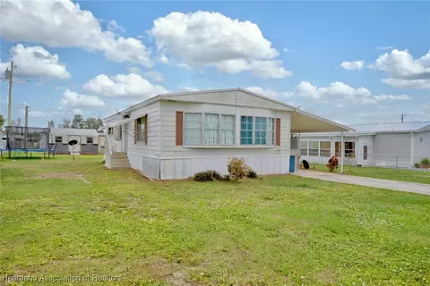 111 Logan St, Sebring, FL 33876 photo 3
