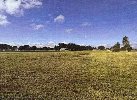 500 Castile Ct, Sebring, FL 33876 photo 2