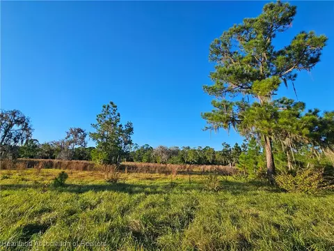 900 Plantation Dr, Sebring, FL 33876 photo 7