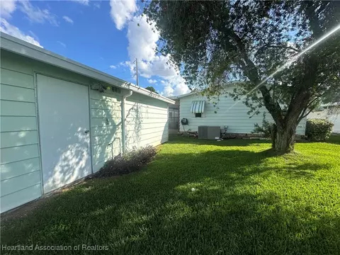 3248 Fairmount Dr, Sebring, FL 33870 photo 9
