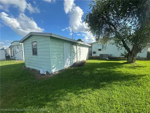 3248 Fairmount Dr, Sebring, FL 33870 photo 4