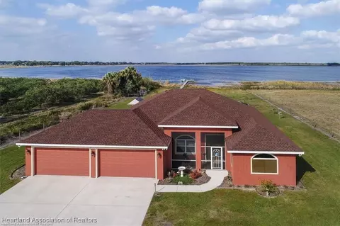 215 E Shockley Rd, Avon Park, FL 33825