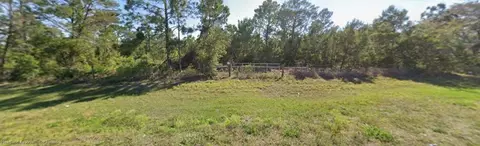 556 Ebbtide Ave, Lake Placid, FL 33852