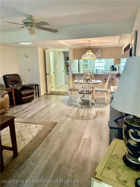 Dining - 3841 Edgewater Dr, Sebring, FL 33872 photo 1 of 2
