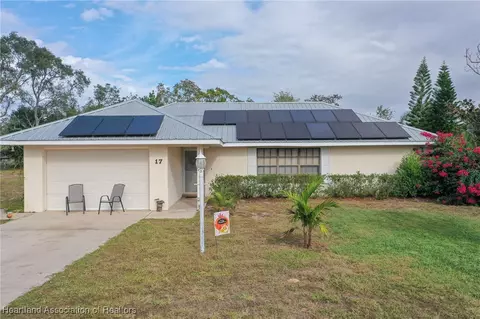 17 Notre Dame St, Lake Placid, FL 33852