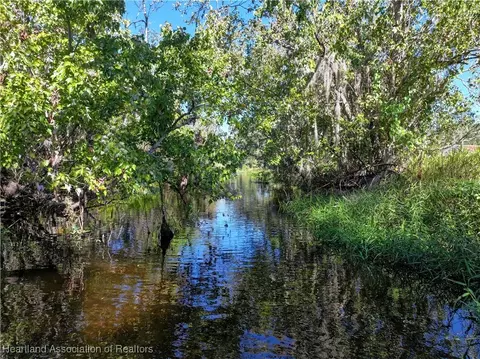 600 536 River Dr, Sebring, FL 33875 photo 2