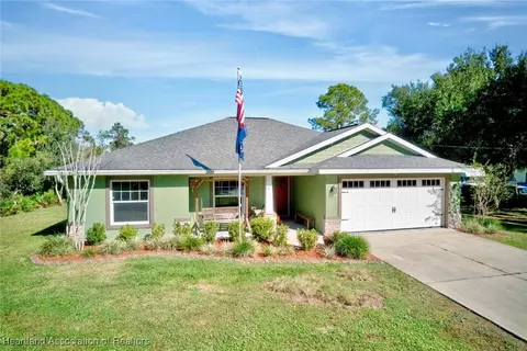 1808 Queen Ave, Sebring, FL 33875 photo 3