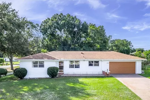 100 Lemon Rd NW, Lake Placid, FL 33852