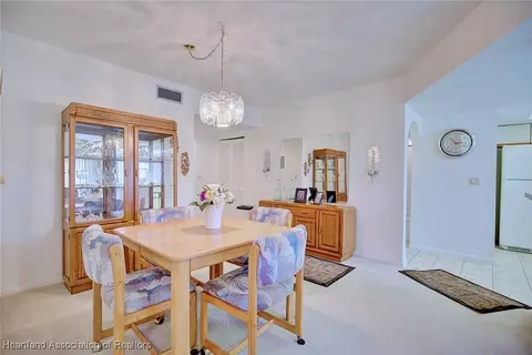Dining - 5435 Casablanca Circle M1, Sebring, FL 33870 photo 1 of 5