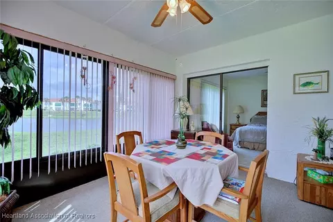 Dining - 5435 Casablanca Circle M1, Sebring, FL 33870 photo 4 of 5