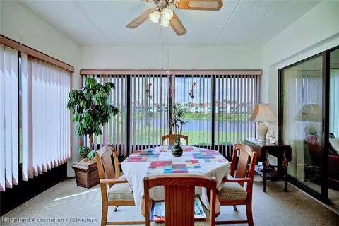 Dining - 5435 Casablanca Circle M1, Sebring, FL 33870 photo 3 of 5