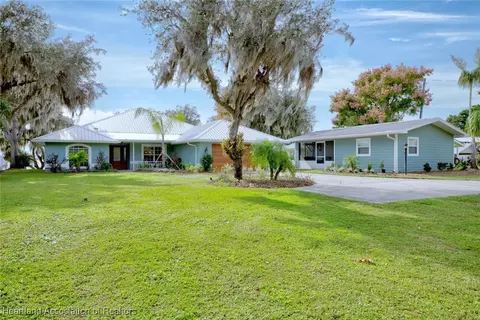 364 Lake June Rd, Lake Placid, FL 33852
