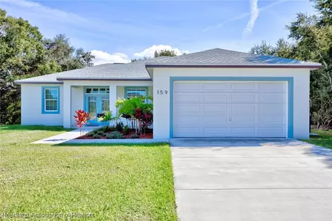 159 Bougainvillea St NE, Lake Placid, FL 33852