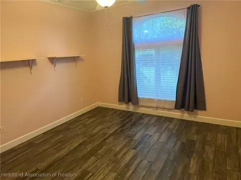 Bedroom - 5000 Strafford Oaks Dr, Sebring, FL 33875 photo 2 of 2