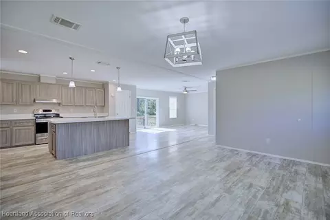 2390 NW 399th St, Okeechobee, FL 34972 photo 5