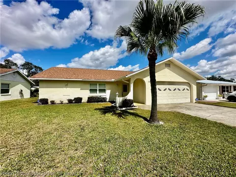 209 Loon Ave, Sebring, FL 33870