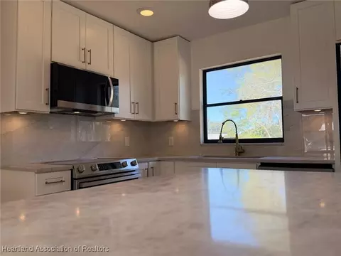 300 W 6th St, Frostproof, FL 33843 photo 24