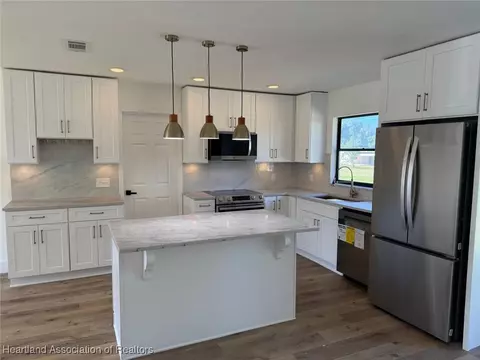 300 W 6th St, Frostproof, FL 33843 photo 21