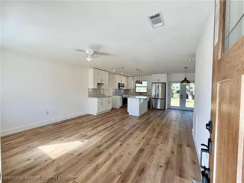 300 W 6th St, Frostproof, FL 33843 photo 19