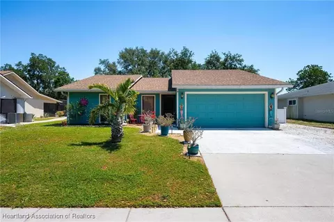 4219 Berkshire Dr, Sarasota, FL 34241