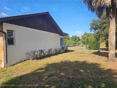 Exterior - 115 Tortoise Rd, Sebring, FL 33876 photo 2 of 5