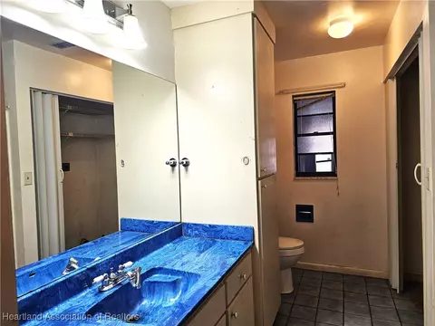 Bath - 115 Tortoise Rd, Sebring, FL 33876 photo 3 of 4