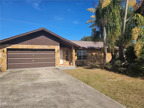 115 Tortoise Rd, Sebring, FL 33876