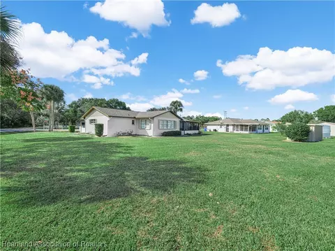 3238 Cedar Dr, Sebring, FL 33875 photo 3