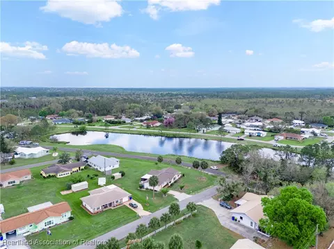 3238 Cedar Dr, Sebring, FL 33875 photo 5