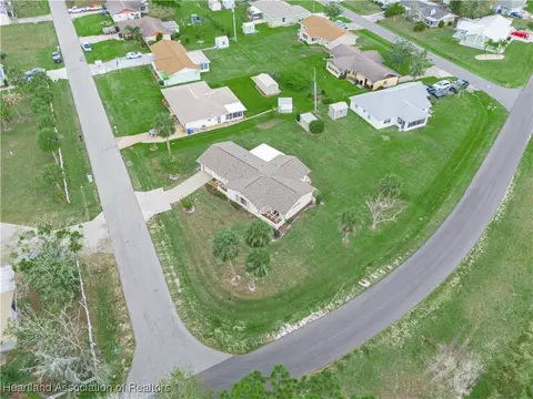 3238 Cedar Dr, Sebring, FL 33875 photo 8