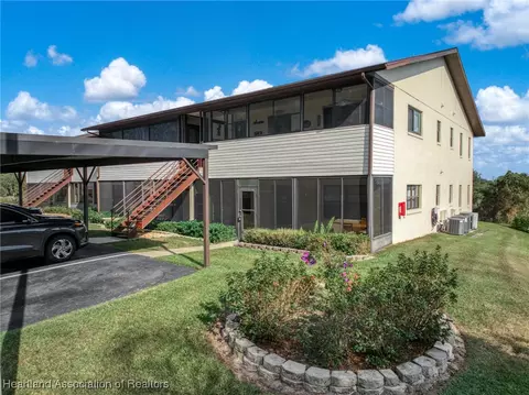 5 Charlton Dr, Lake Placid, FL 33852