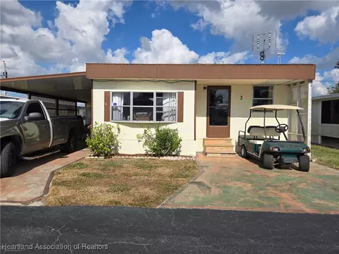 3 Center St, Lake Placid, FL 33852