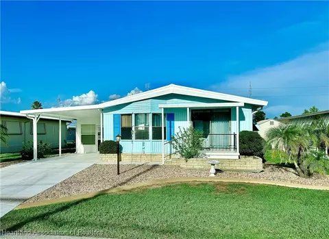 2940 Louis St, Sebring, FL 33872