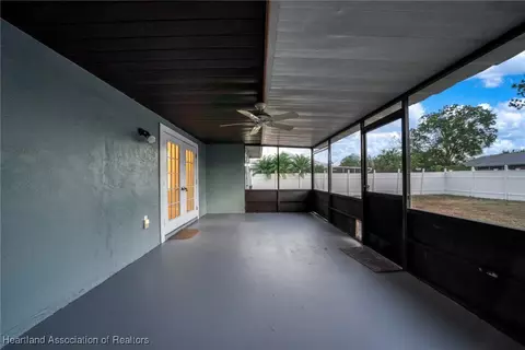 Exterior - 4107 Ramiro St, Sebring, FL 33870 photo 2 of 9