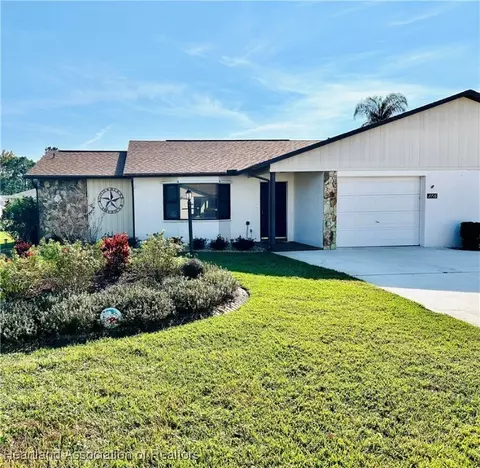 3716 Sunbird Cir, Sebring, FL 33872